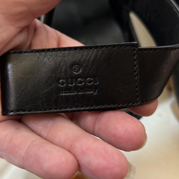 Gucci Webbed Sandals - Picture 5 of 15